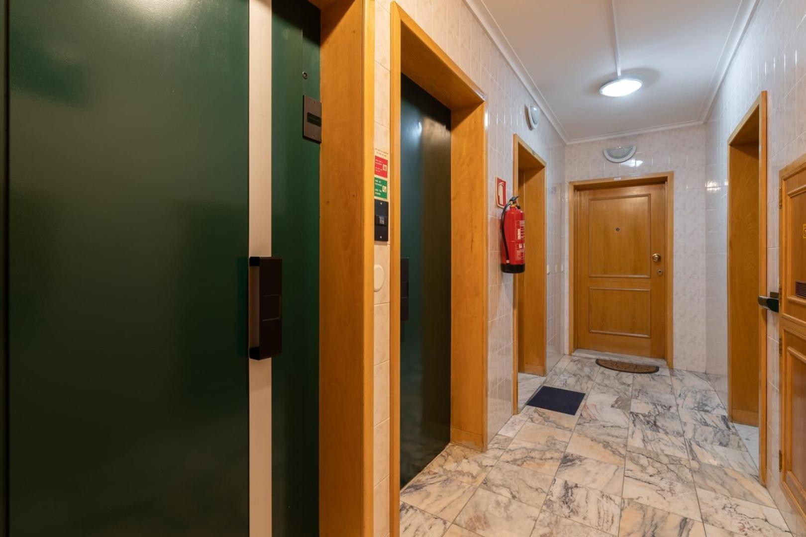 Guestready - Modern 2Br Flat In Vila Nova De Gaia Porto Exterior foto