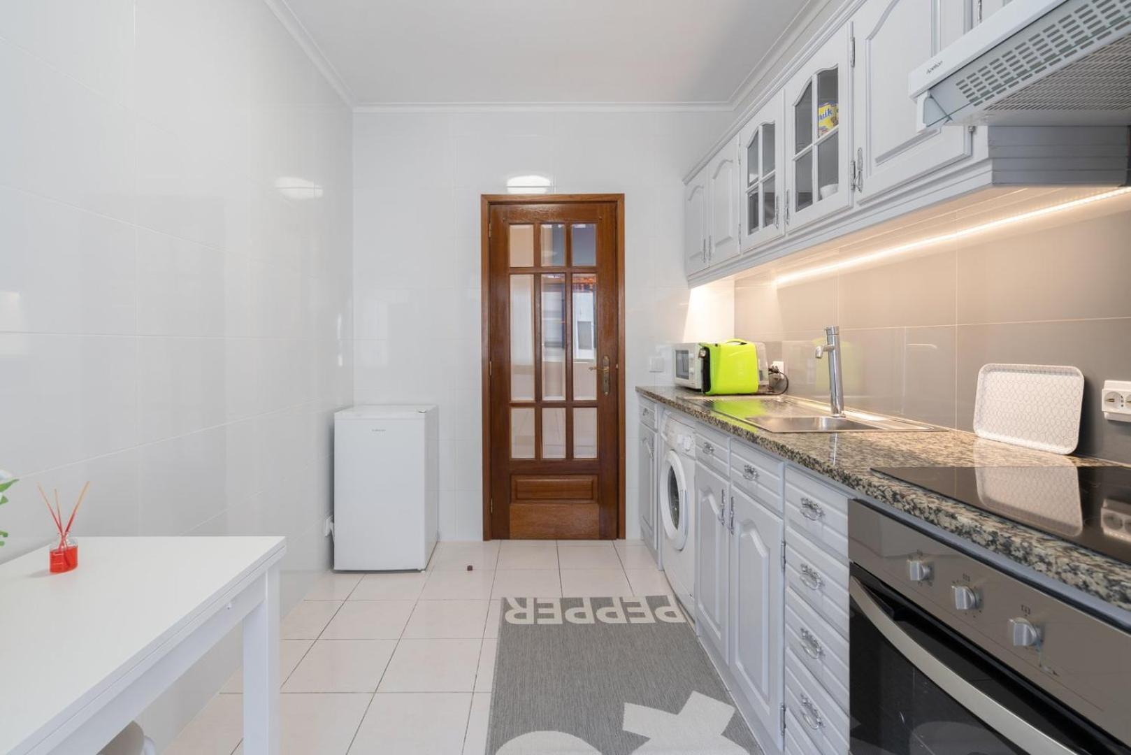 Guestready - Modern 2Br Flat In Vila Nova De Gaia Porto Exterior foto